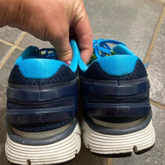 Nike LunarEclipse 2. Running Shoe. Women’s size 9 - Picture 12 of 12